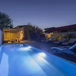 Art Villa