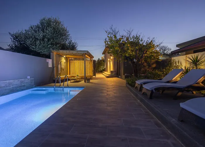 Art فيلة Asgourou